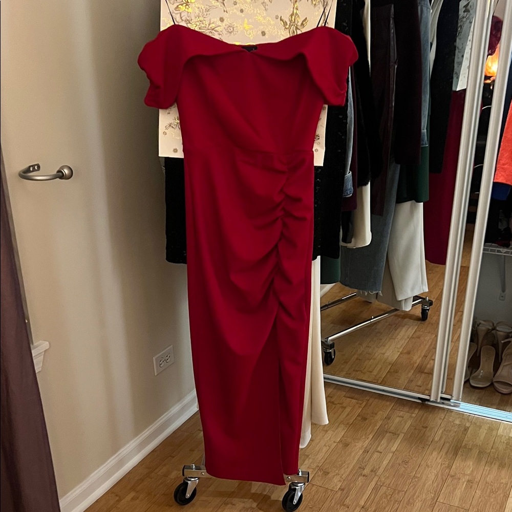 Windsor Strapless Red Dress